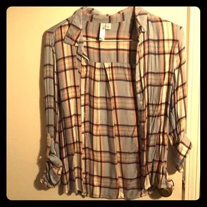Women’s light plaid top
